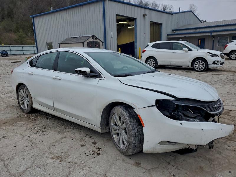 Photo 4 from auction – 2016 CHRYSLER 200 LIMITE with VIN 1C3CCCABXGN169384