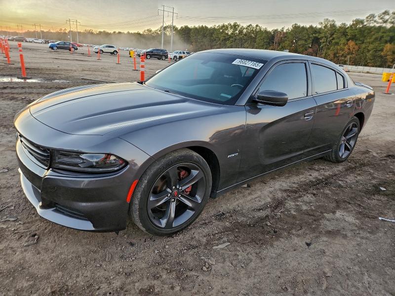 DODGE CHARGER R/ 2018 with VIN 2C3CDXCT7JH260557 - Photo from auction