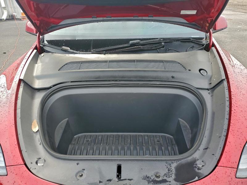 Photo 11 from auction – 2024 TESLA MODEL Y with VIN 7SAYGDEE7RA261442
