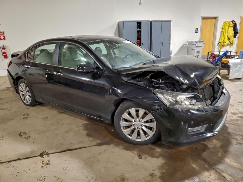 Photo 4 from auction – 2013 HONDA ACCORD EXL with VIN 1HGCR2F86DA215718