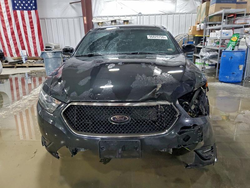 Photo 5 from auction – 2015 FORD TAURUS SHO with VIN 1FAHP2KT3FG119717