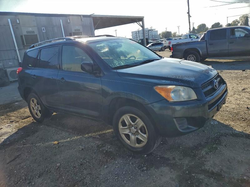 Photo 4 from auction – 2010 TOYOTA RAV4 with VIN JTMZF4DV5AD015557