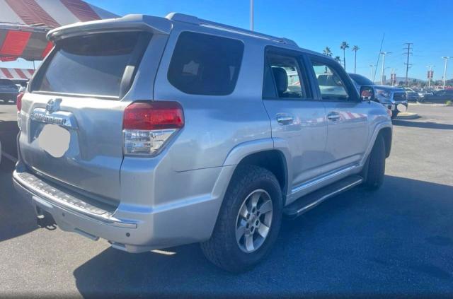 Photo 4 from auction – 2011 TOYOTA 4RUNNER SR with VIN JTEZU5JR4B5025006