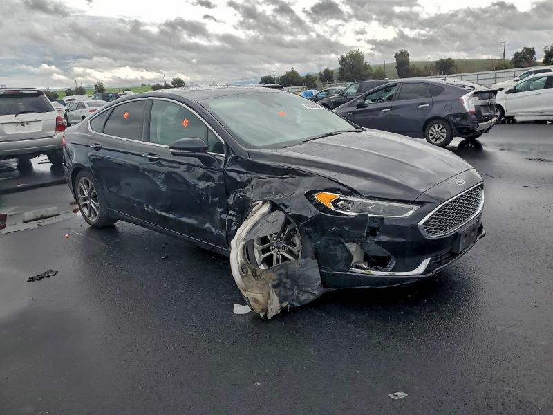 Photo 4 from auction – 2020 FORD FUSION with VIN 3FA6P0RU9LR205709