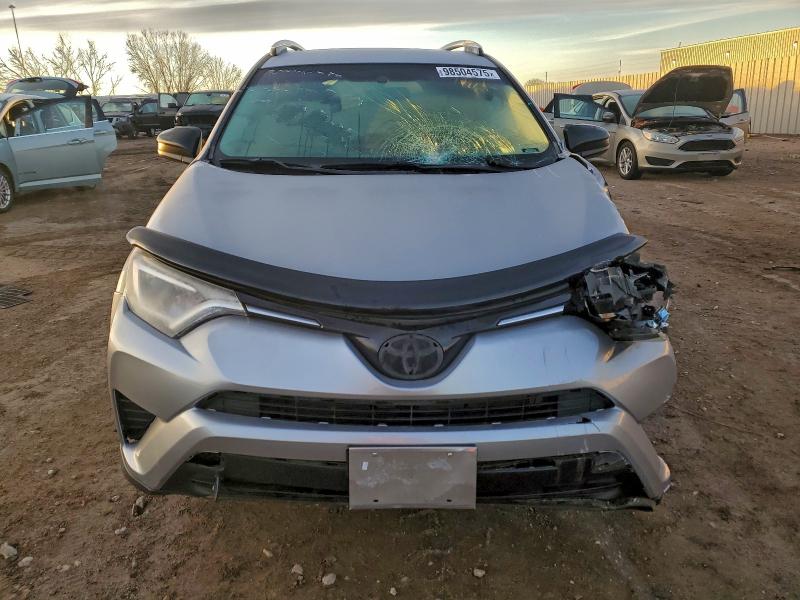 Photo 5 from auction – 2016 TOYOTA RAV4 LE with VIN 2T3BFREV4GW493820