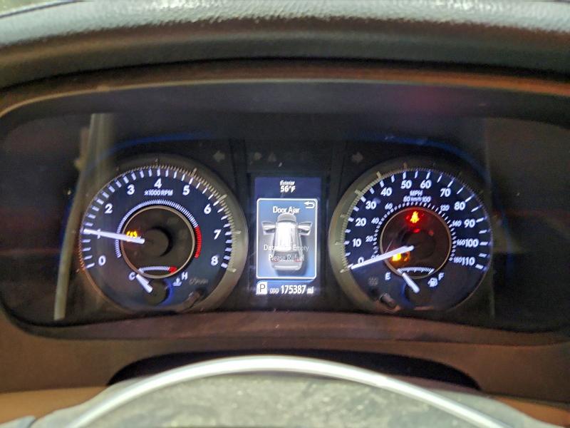 Photo 9 from auction – 2016 TOYOTA SIENNA XLE with VIN 5TDYK3DC6GS706593