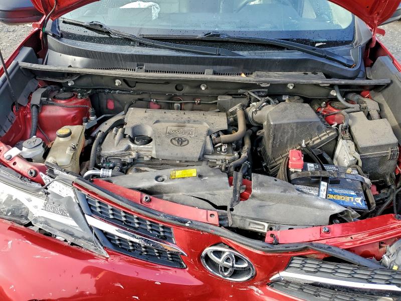 Photo 12 from auction – 2015 TOYOTA RAV4 LE with VIN 2T3BFREV1FW238024