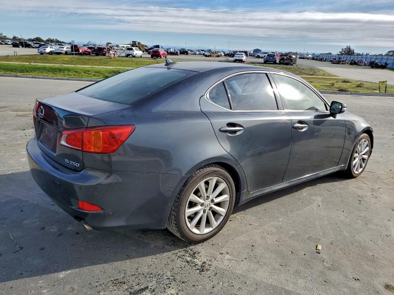 Photo 3 from auction – 2009 LEXUS IS 250 with VIN JTHBK262392090025