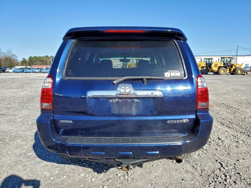 Photo 6 from auction – 2006 TOYOTA 4RUNNER SR with VIN JTEZU14RX60079515