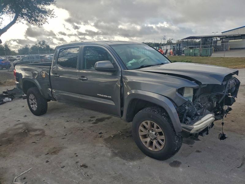 Photo 4 from auction – 2017 TOYOTA TACOMA DOU with VIN 3TMBZ5DN2HM009616