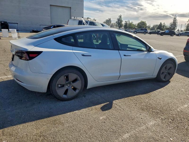Photo 3 from auction – 2021 TESLA MODEL 3 with VIN 5YJ3E1EA0MF091011