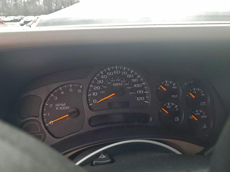 Photo 9 from auction – 2003 CHEVROLET SILVERADO with VIN 2GCEC19V331143535