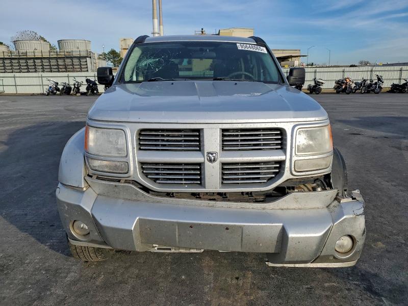 Photo 5 from auction – 2010 DODGE NITRO HEAT with VIN 1D4PT4GK0AW173524