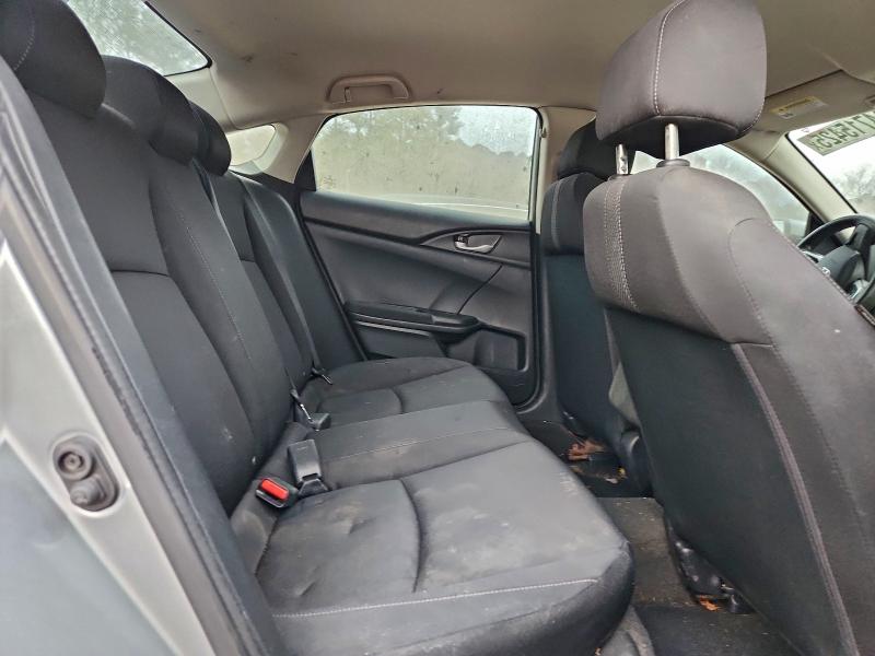Photo 10 from auction – 2018 HONDA CIVIC LX with VIN 2HGFC2F58JH572304
