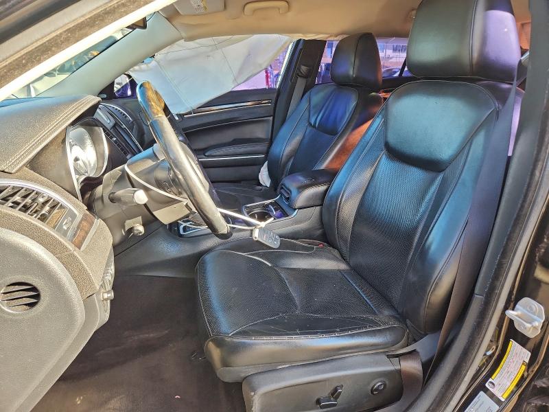Photo 7 from auction – 2018 CHRYSLER 300 with VIN 2C3CCAEG3JH127021