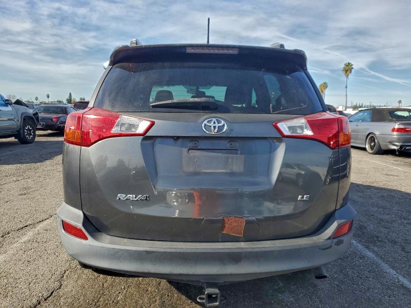 Photo 6 from auction – 2013 TOYOTA RAV4 LE with VIN 2T3ZFREV6DW016252