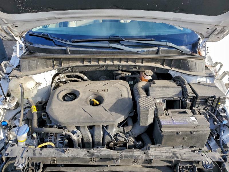 Photo 12 from auction – 2018 HYUNDAI TUCSON SEL with VIN KM8J3CA40JU758442
