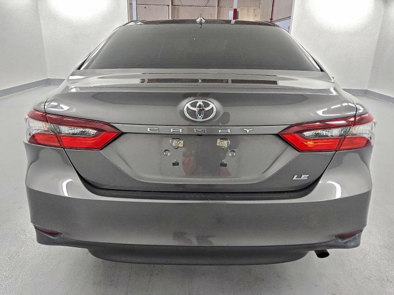 Photo 6 from auction – 2022 TOYOTA CAMRY LE with VIN 4T1C11AK7NU715532