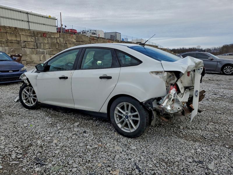 Photo 2 from auction – 2014 FORD FOCUS S with VIN 1FADP3E26EL112645