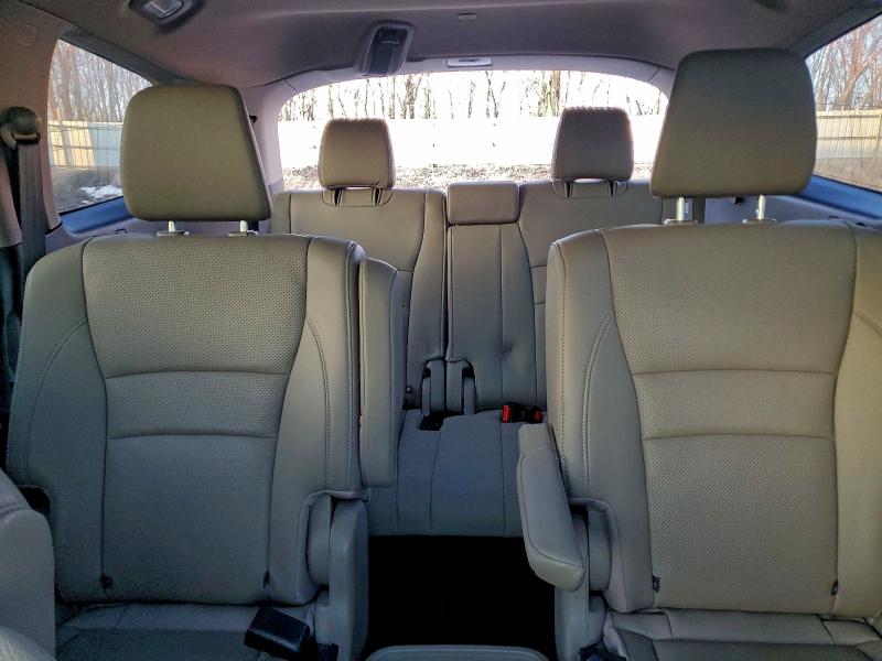 Photo 10 from auction – 2016 HONDA PILOT ELIT with VIN 5FNYF6H03GB119035