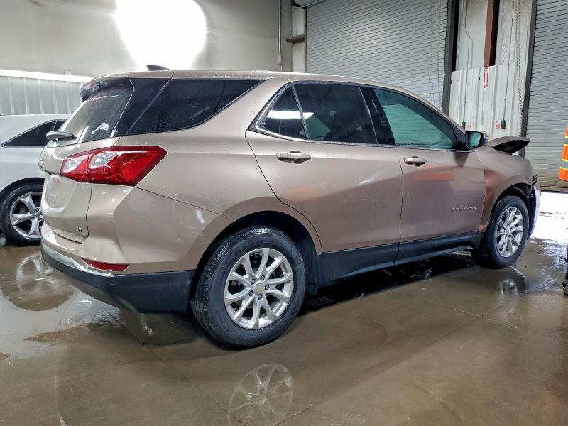Photo 3 from auction – 2019 CHEVROLET EQUINOX LT with VIN 2GNAXKEVXK6182579