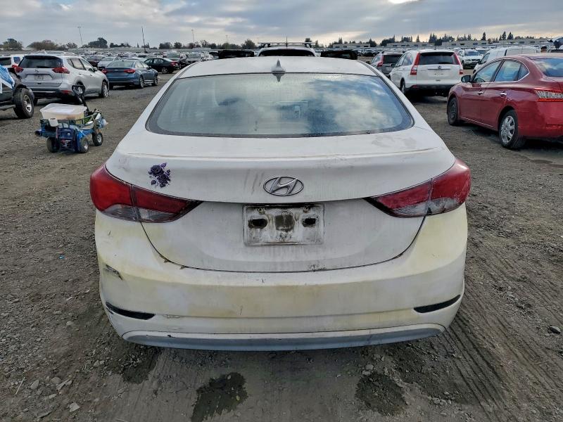 Photo 6 from auction – 2016 HYUNDAI ELANTRA SE with VIN 5NPDH4AE4GH717042