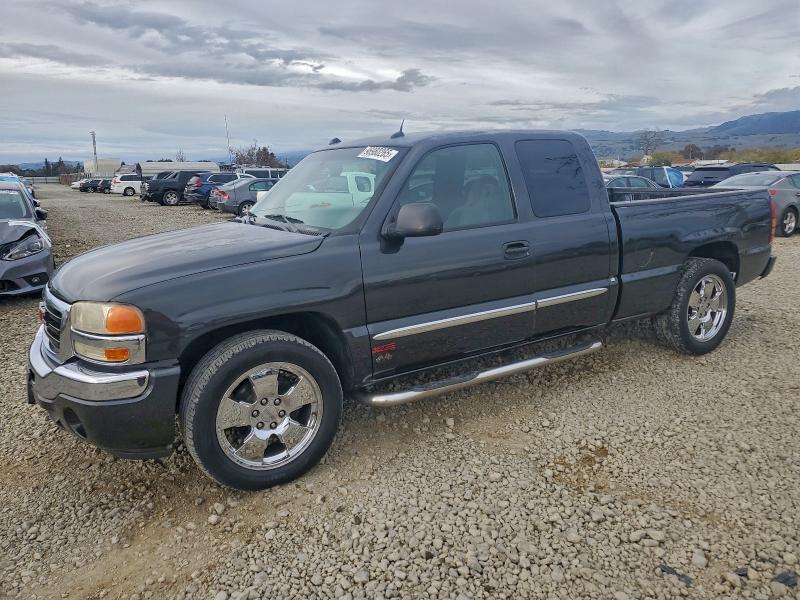 GMC NEW SIERRA 2005 con VIN 2GTEC19T651282608 - Foto de la subasta