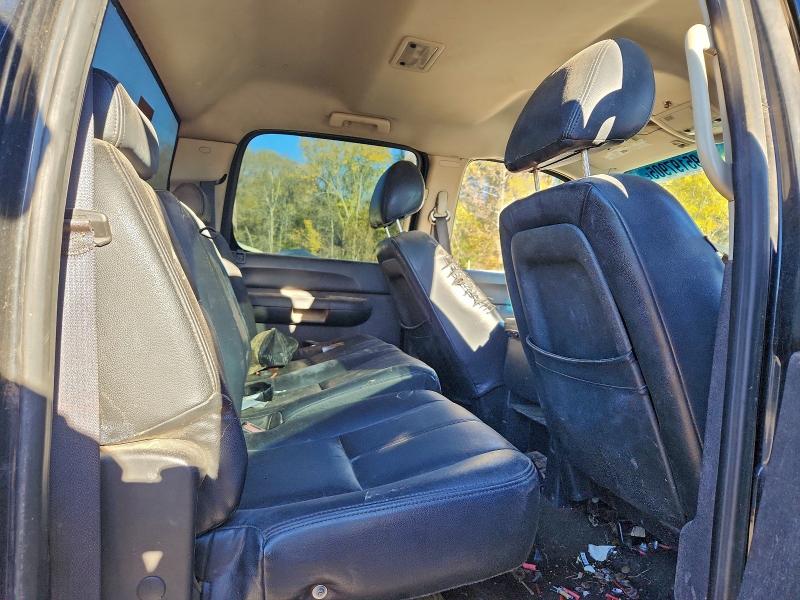 Photo 10 from auction – 2010 CHEVROLET SILVERADO with VIN 3GCRKSE30AG115825
