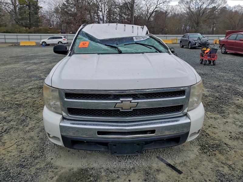 Photo 5 from auction – 2009 CHEVROLET SILVERADO with VIN 1GCEC29J19Z297177