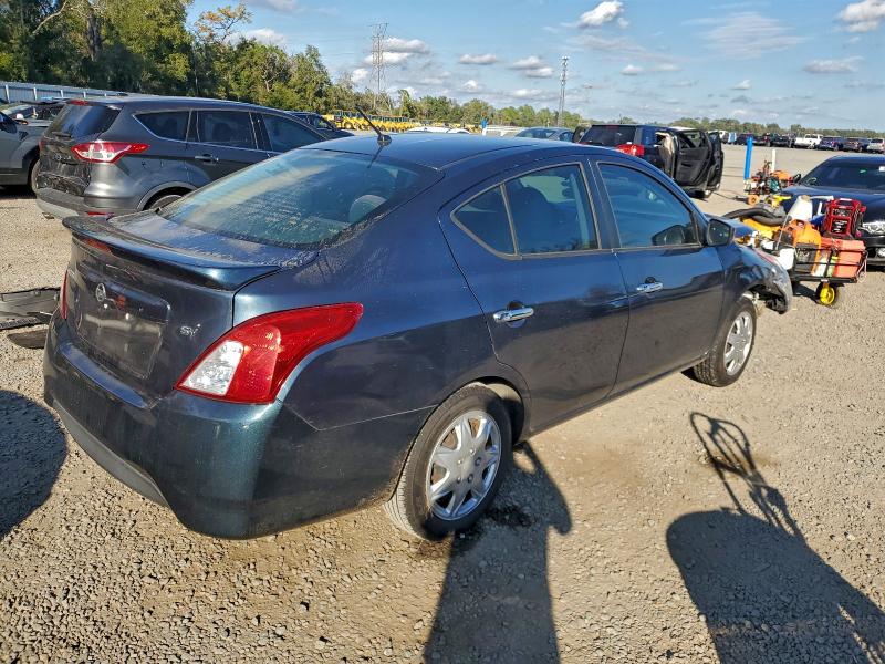 Zdjęcie 3 z aukcji – 2017 NISSAN VERSA S z VIN 3N1CN7AP1HL815070