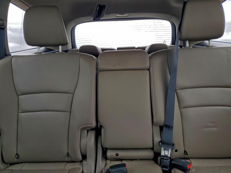 Photo 10 from auction – 2016 HONDA PILOT EXL with VIN 5FNYF5H57GB012284