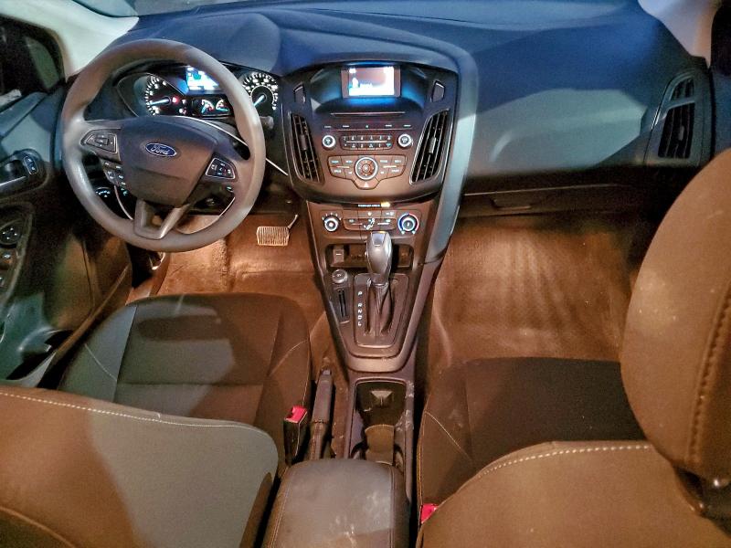 Photo 8 from auction – 2016 FORD FOCUS SE with VIN 1FADP3F22GL201016