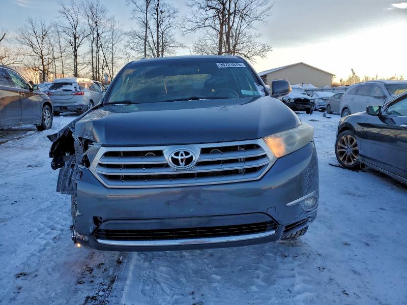 Photo 5 from auction – 2013 TOYOTA HIGHLANDER with VIN 5TDDK3EH9DS209008