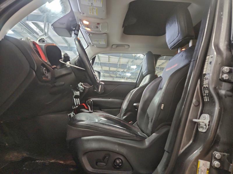 Photo 7 from auction – 2017 JEEP RENEGADE T with VIN ZACCJBCB6HPG54543
