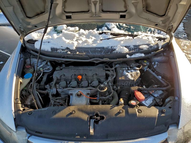 Photo 11 from auction – 2010 HONDA CIVIC LX-S with VIN 19XFA1F65AE083393
