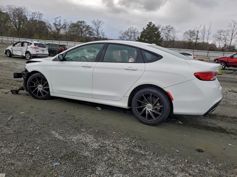 Photo 2 from auction – 2015 CHRYSLER 200 S with VIN 1C3CCCBB4FN695488