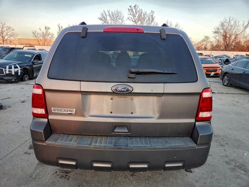 Photo 6 from auction – 2010 FORD ESCAPE XLT with VIN 1FMCU0D75AKB64161