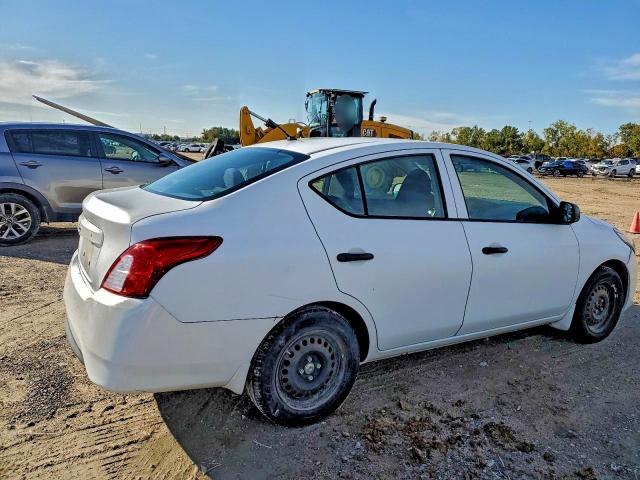 Photo 3 from auction – 2015 NISSAN VERSA S with VIN 3N1CN7AP6FL838003