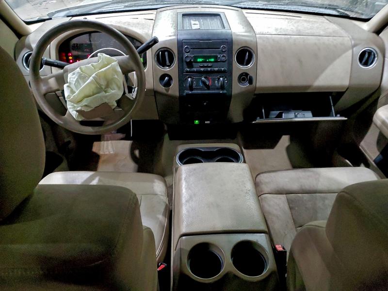 Photo 8 from auction – 2004 FORD F150 with VIN 1FTRX14W44NC37090