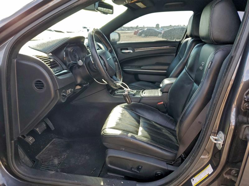 Photo 7 from auction – 2020 CHRYSLER 300 S with VIN 2C3CCABG5LH158519