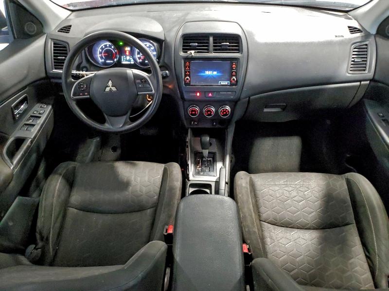 Photo 8 from auction – 2021 MITSUBISHI OUTLANDER with VIN JA4ARUAU4MU036348