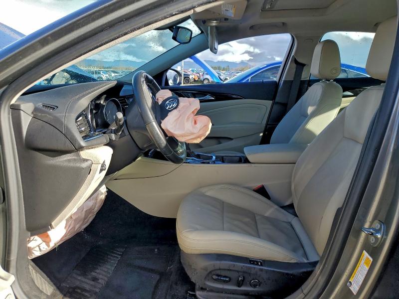 Photo 7 from auction – 2018 BUICK REGAL ESSE with VIN W04GP6SX2J1075067