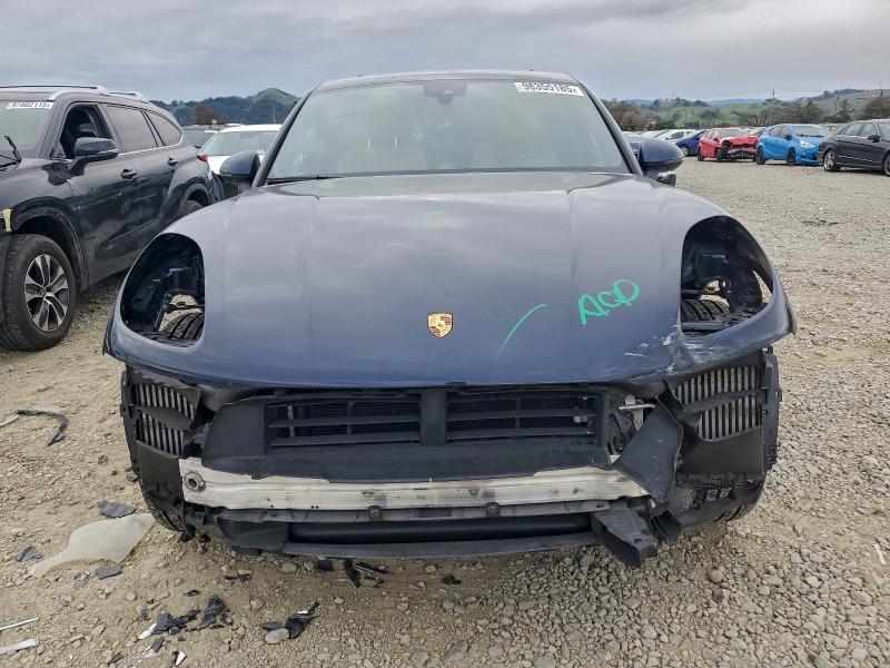 Photo 5 from auction – 2019 PORSCHE MACAN S with VIN WP1AB2A52KLB30673