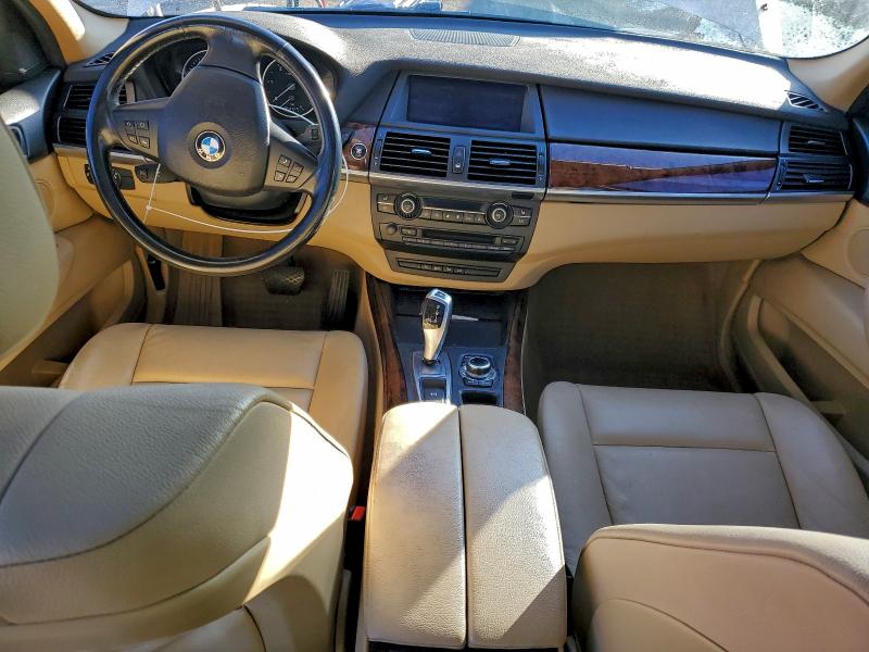 Photo 8 from auction – 2012 BMW X5 XDRIVE3 with VIN 5UXZW0C5XCL669035