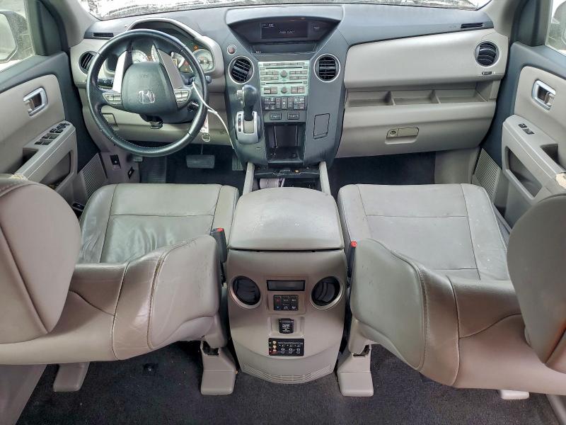 Photo 8 from auction – 2010 HONDA PILOT EXL with VIN 5FNYF3H61AB015220