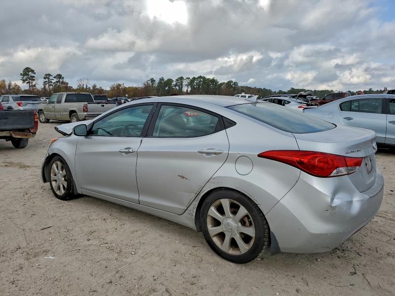 Photo 2 from auction – 2012 HYUNDAI ELANTRA GL with VIN KMHDH4AE5CU324601