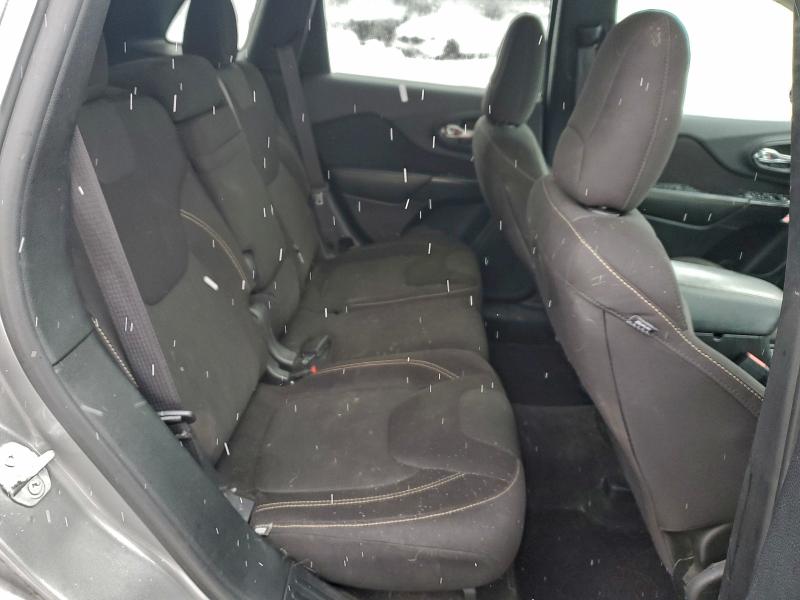 Photo 11 from auction – 2016 JEEP CHEROKEE L with VIN 1C4PJLCB0GW355767