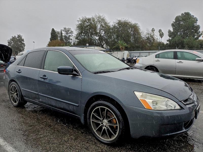 Photo 4 from auction – 2004 HONDA ACCORD EX with VIN JHMCM56624C030940