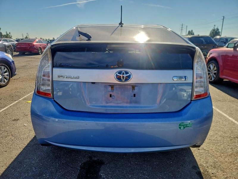 Photo 6 from auction – 2014 TOYOTA PRIUS PLUG with VIN JTDKN3DPXE3052048
