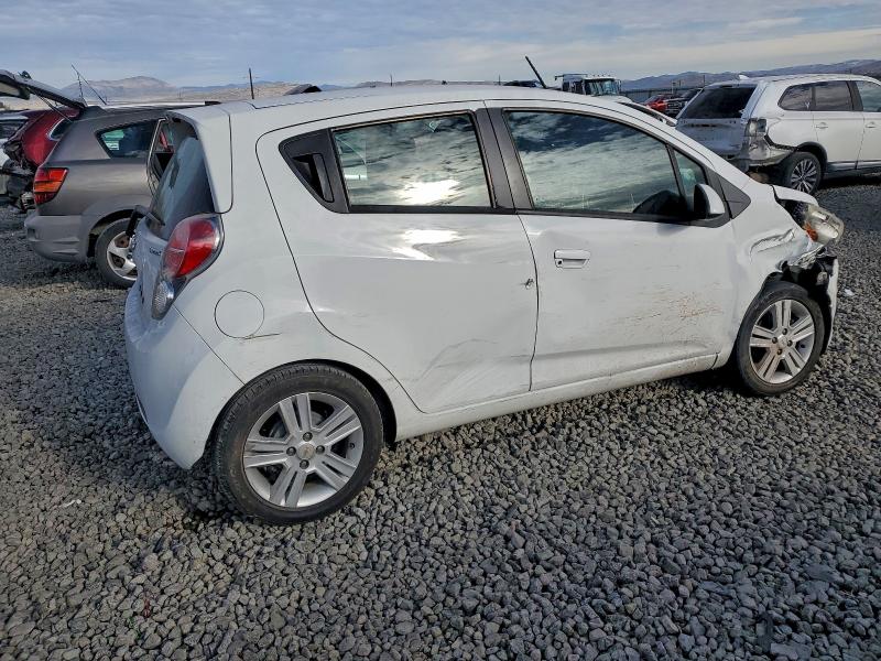Photo 3 from auction – 2014 CHEVROLET SPARK 1LT with VIN KL8CD6S96EC535848